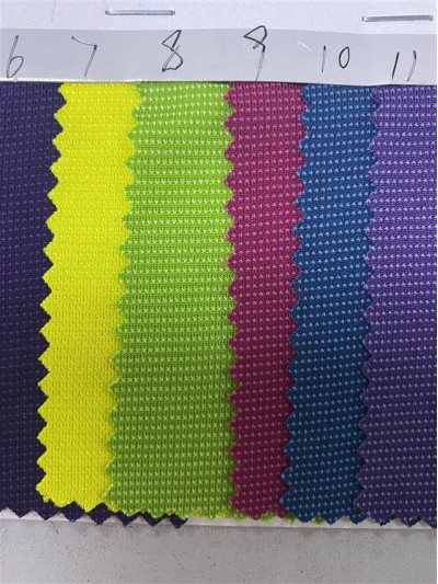 ZJ-DC S00113 陽離子雨點 克重：155GSM  門幅：180CM   成份：100%Polyester 吸濕排汗 正面照